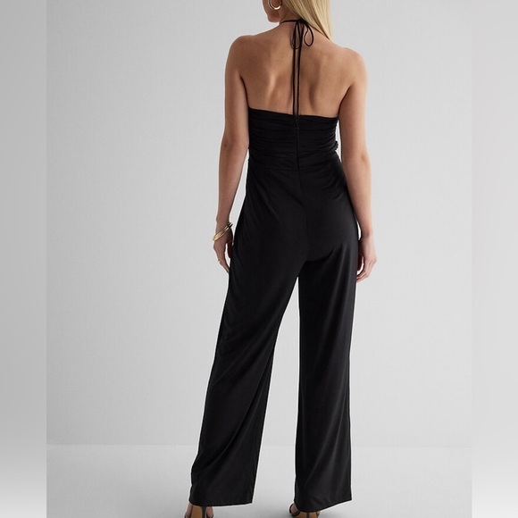 Halter Neck Rosette Wide Leg Jumpsuit Size L only used once - Picture 5 of 5